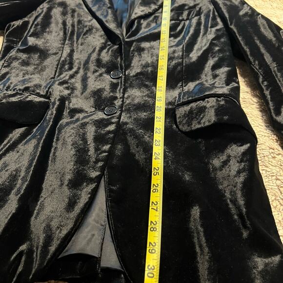 Vintage Velvet Blazer - Picture 10 of 11